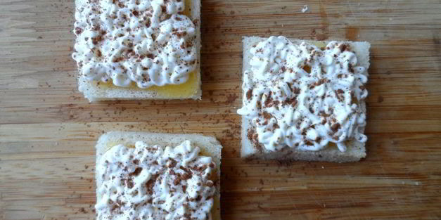 десерт со сметаной и медом