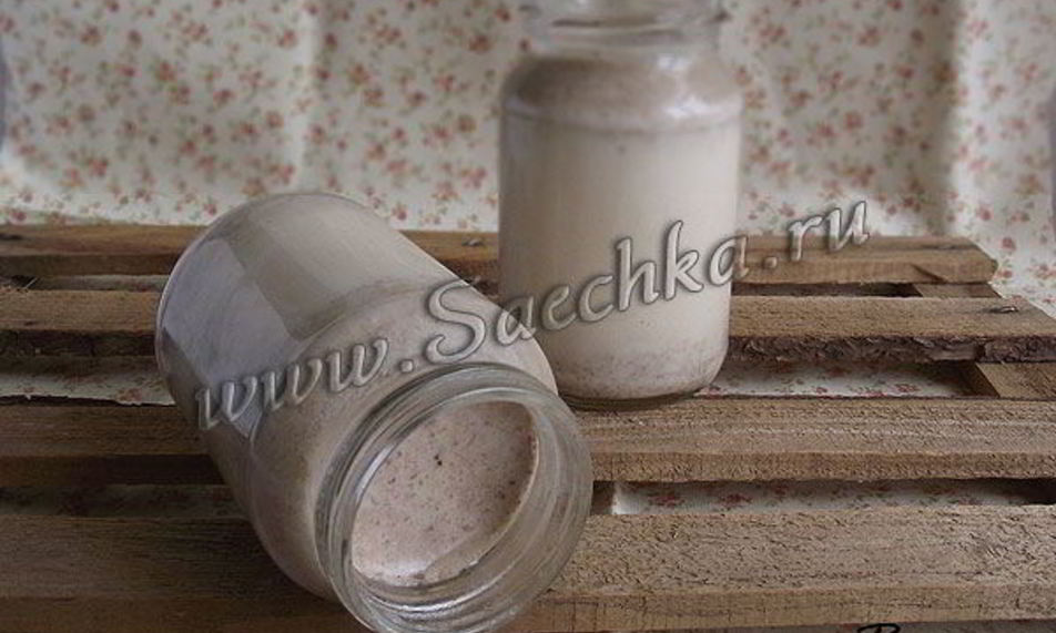 Рецепт домашнего йогурта с бананома и корицея