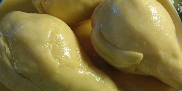 фаршированные груши в воздушном тесте