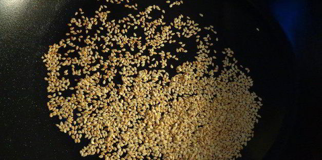 фаршированные груши в воздушном тесте