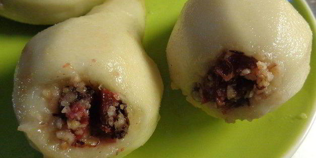 фаршированные груши в воздушном тесте