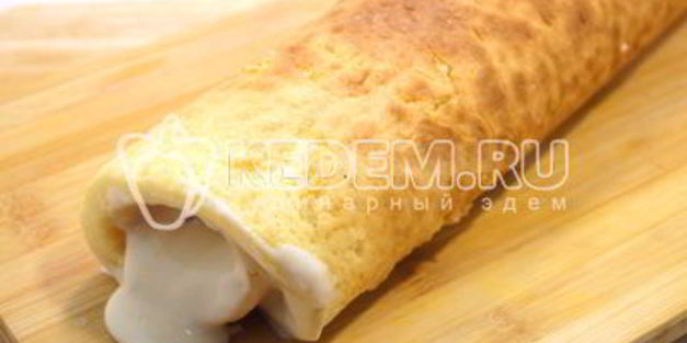 бисквитный рулет с кремом зимнее полено