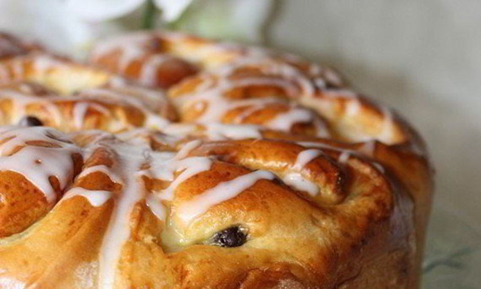 Рецепт булочки-бриоши с кремом патисьер