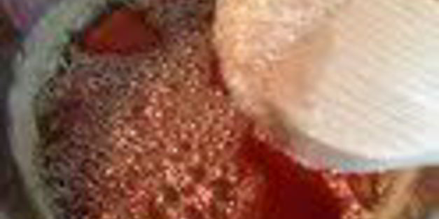 клубничный крем-карамель