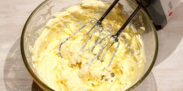 крем из сгущенки и масла