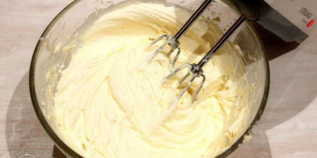 крем из сгущенки и масла