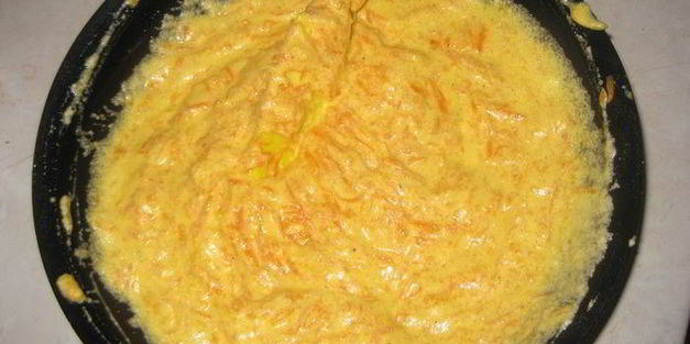 морковные рулетики с творожным кремом