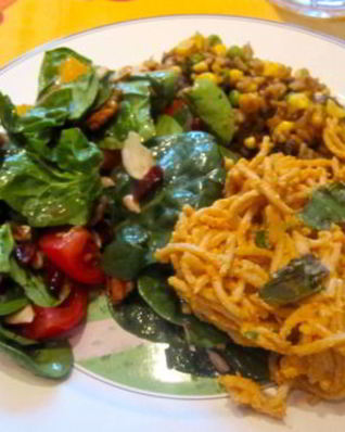 Паста с кремовым ореховым соусом