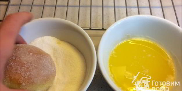 пончики с ванильно-шоколадным кремом