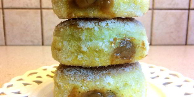 пончики с ванильно-шоколадным кремом