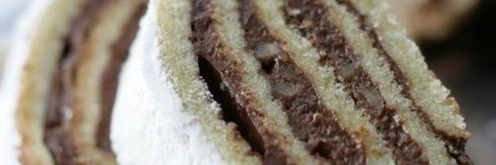 Рулет с орехово-шоколадным кремом