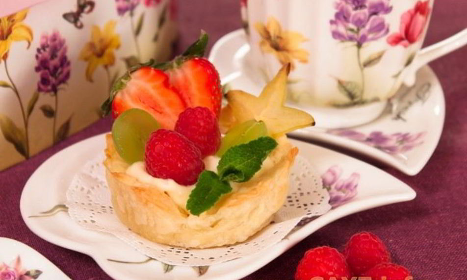 Рецепт слоеные корзинки с кремом из маскарпоне, манго и фруктами