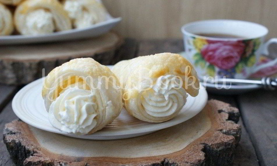 Рецепт слоеные трубочки с кремом