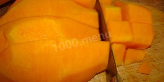 тыквенный рулет с творожным кремом