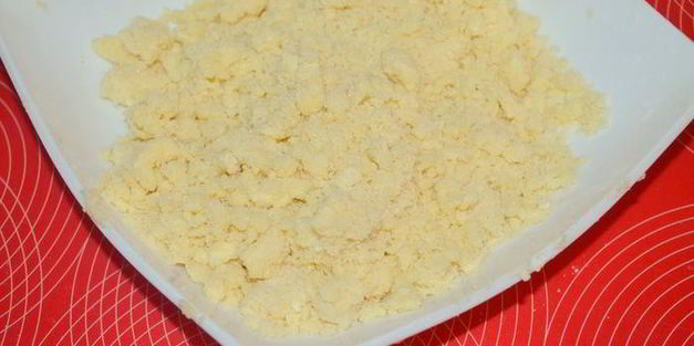 запеченный крем из ряженки с сочной начинкой и под штрейзелем