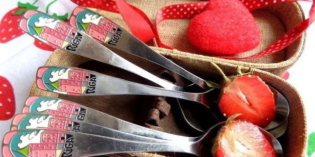 бананово-клубничное мороженое