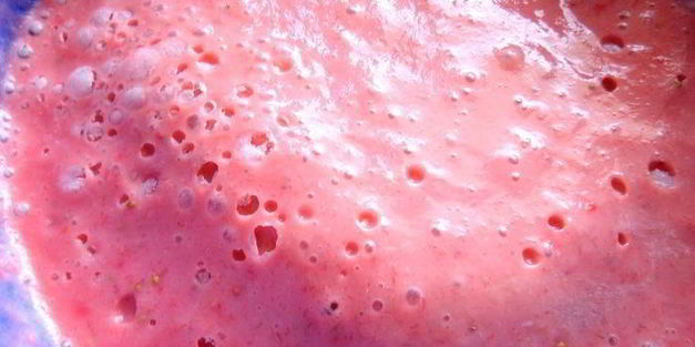 бананово-клубничное мороженое