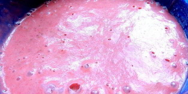 бананово-клубничное мороженое