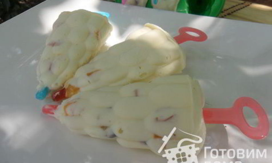 Рецепт домашнее мороженое со сгущенкой и персиками