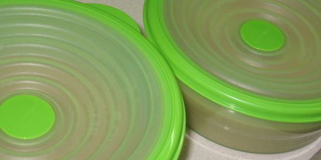 клубничное мороженое на сгущенном молоке