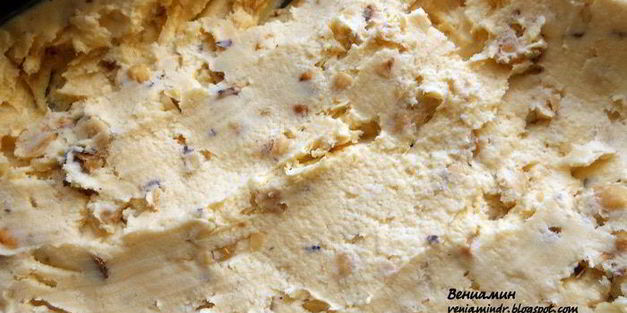 медовое мороженое с фундуком