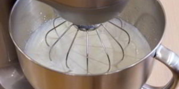 мороженое кофейно-сливочно-шоколадное