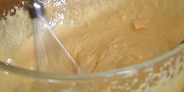 мороженое с карамелизированными абрикосами