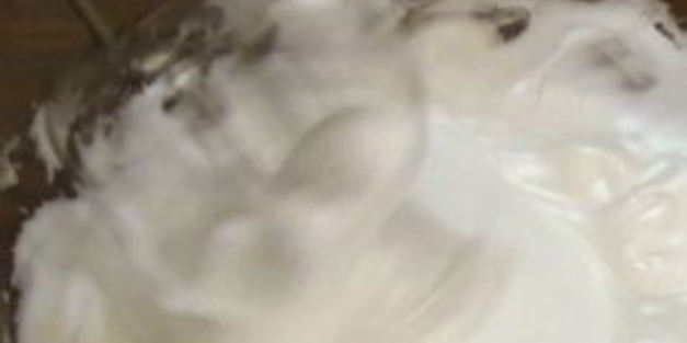 мороженое семифредо с клубникой