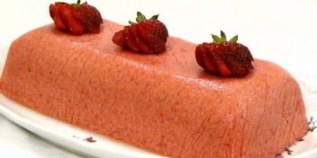 мороженое семифредо с клубникой