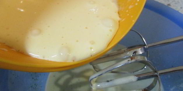 мятное мороженое с кусочками шоколада