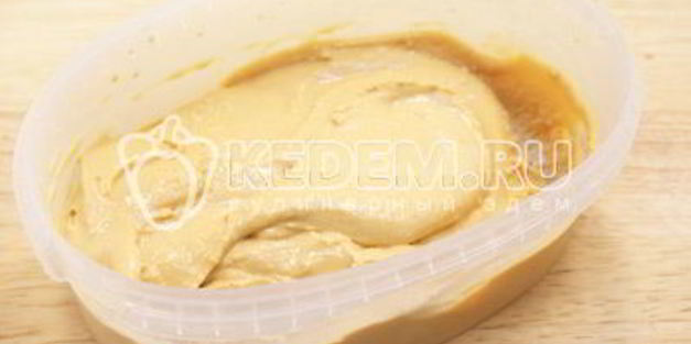 новогодний десерт-мороженое крем-брюле