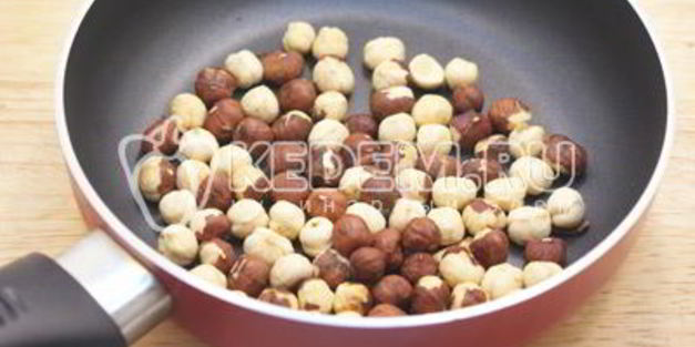 новогодний десерт-мороженое крем-брюле