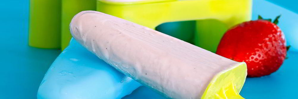 Простое клубничное мороженое