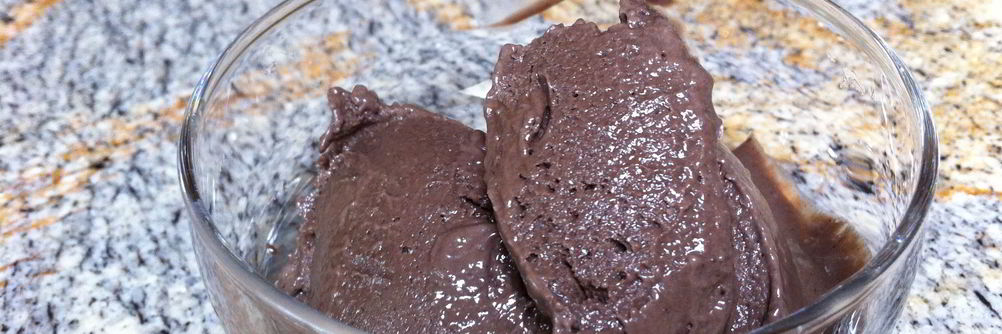 Шоколадное мороженое c авокадо