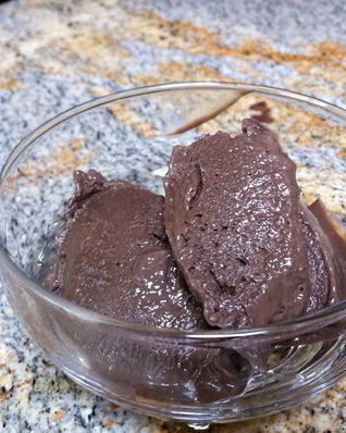 Шоколадное мороженое c авокадо