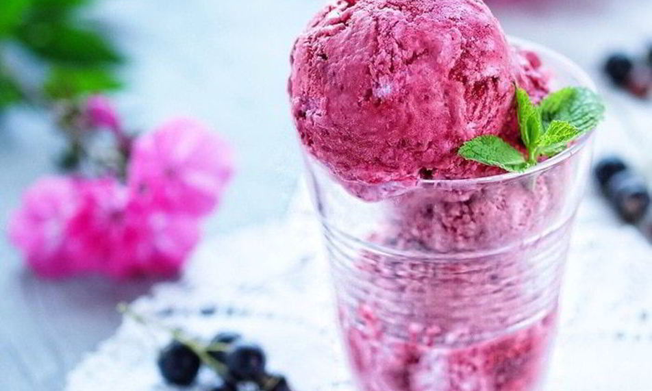 Рецепт сливочно-черносмородиновое мороженое