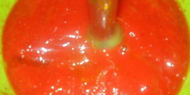 сливочно-клубничное мороженое