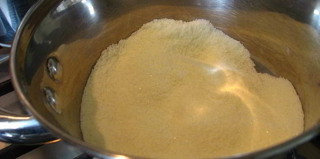 сливочное мороженое страчателла