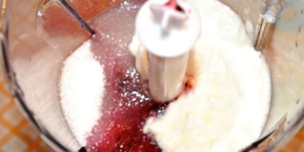 смородиново-йогуртовое мороженое диетическое