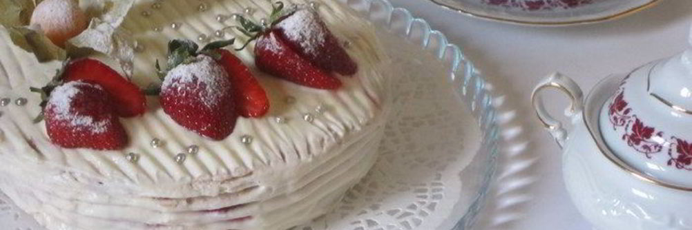 Торт-мороженое с безе