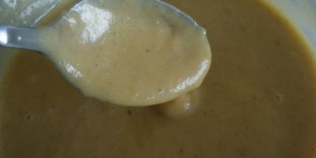 тыквенное мороженое с корицей и шоколадным соусом