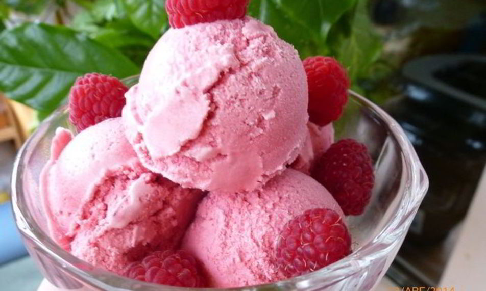 Рецепт ягодное мороженое на сливках