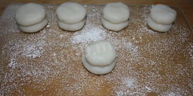 моти — японский рисовый десерт