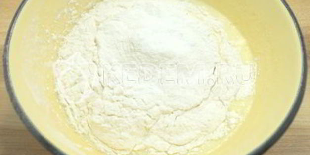 кулич пасхальный маковый