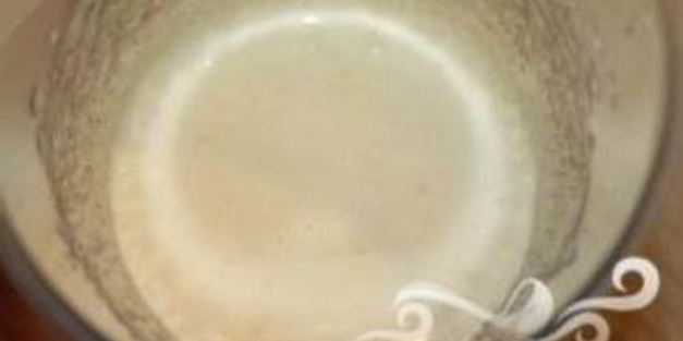 кулич с орехами