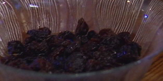 куличи с цукатами и изюмом