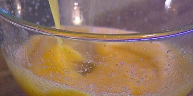 куличи с цукатами и изюмом