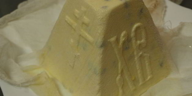 пасха творожная с изюмом