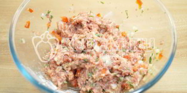 пасхальные мясные колечки с яйцом