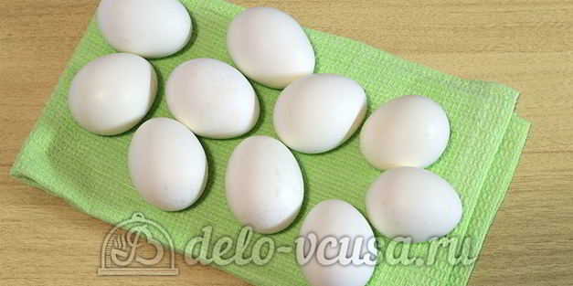 пасхальные яйца в полоску